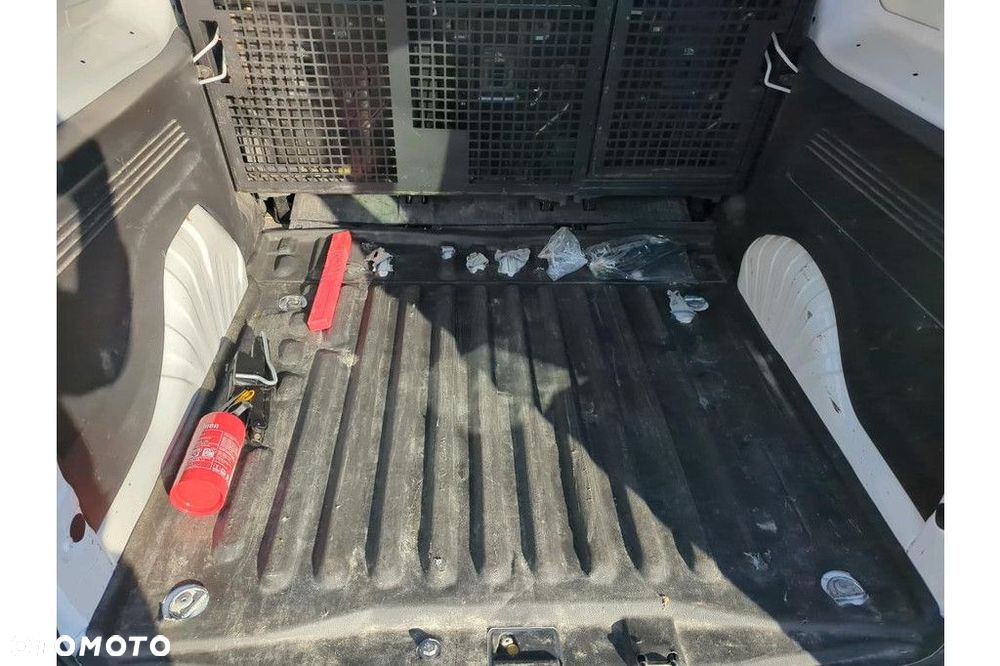 Toyota ProAce 1.2 D-4t 130km A/t Long Furgonbrygactive - 8