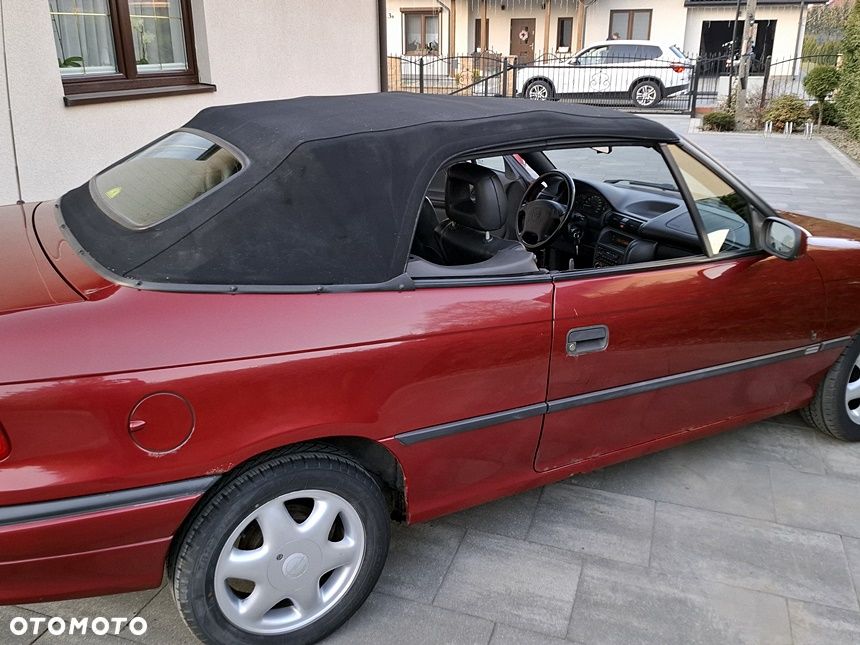 Opel Astra - 18