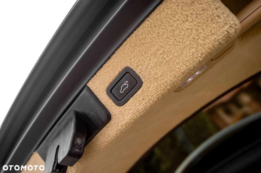 Jaguar XF 3.0 V6 S - 15