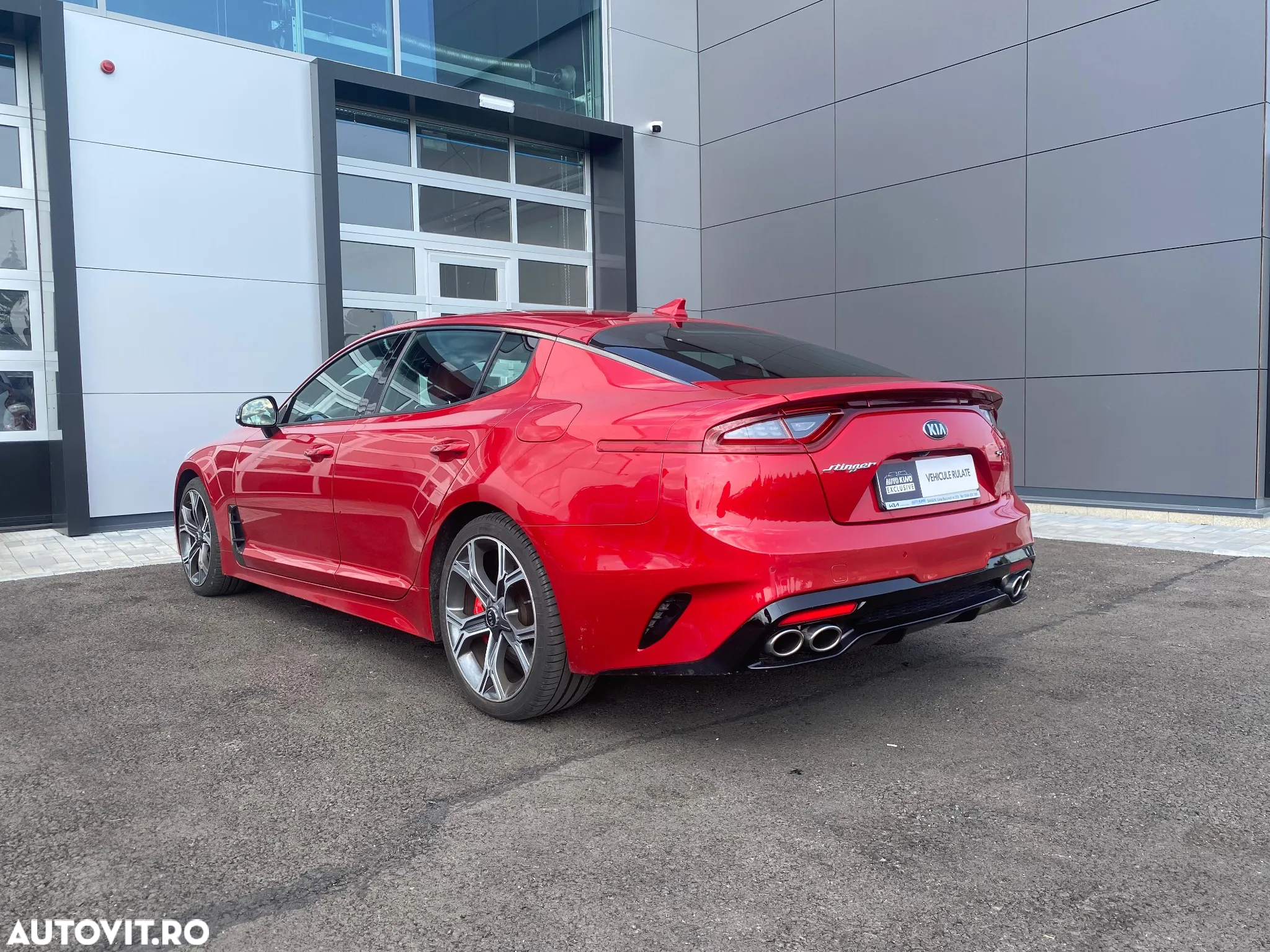 Kia Stinger 3.3 T-GDI AWD GT - 8