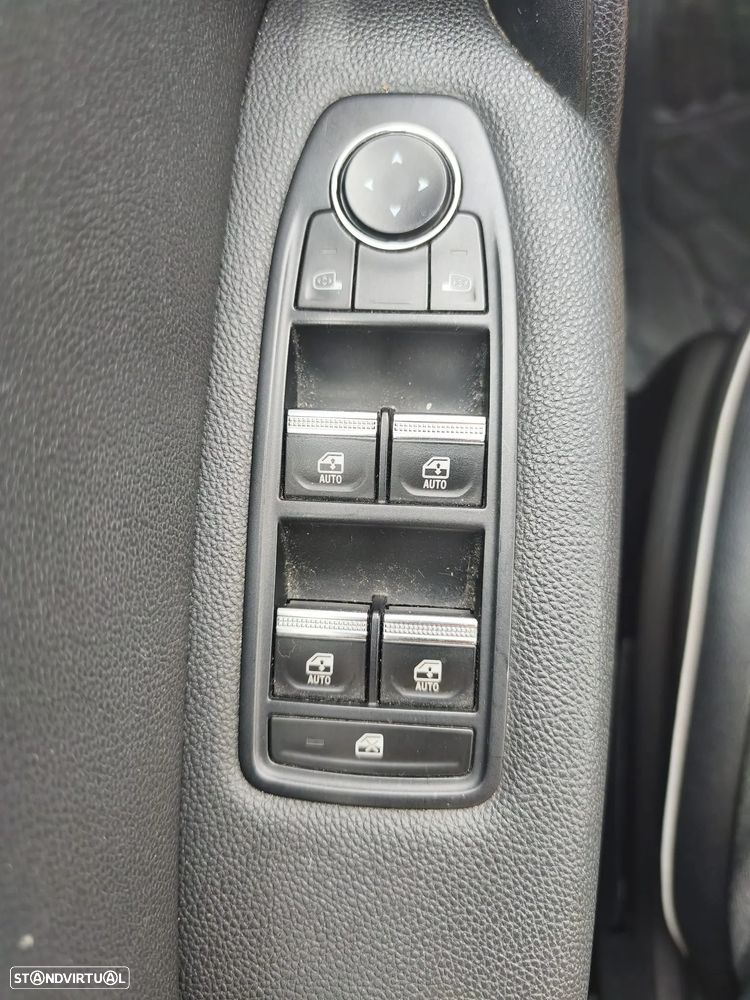 Renault Captur - 27