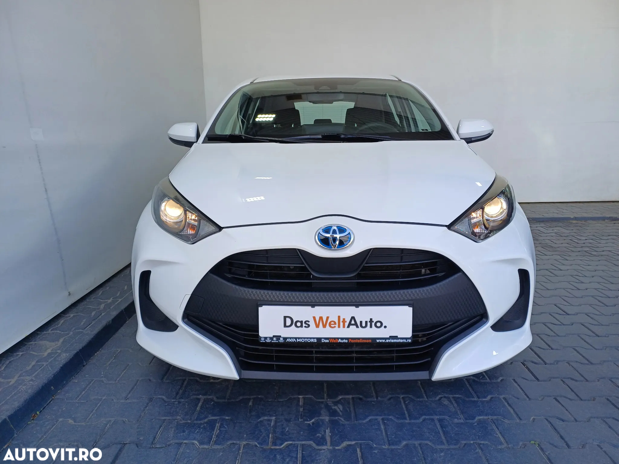 Toyota Yaris 1.5 VVT-i HSD Active - 29
