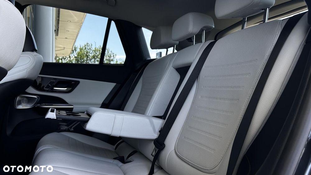 Mercedes-Benz GLC 200 mHEV 4-Matic AMG Line - 28