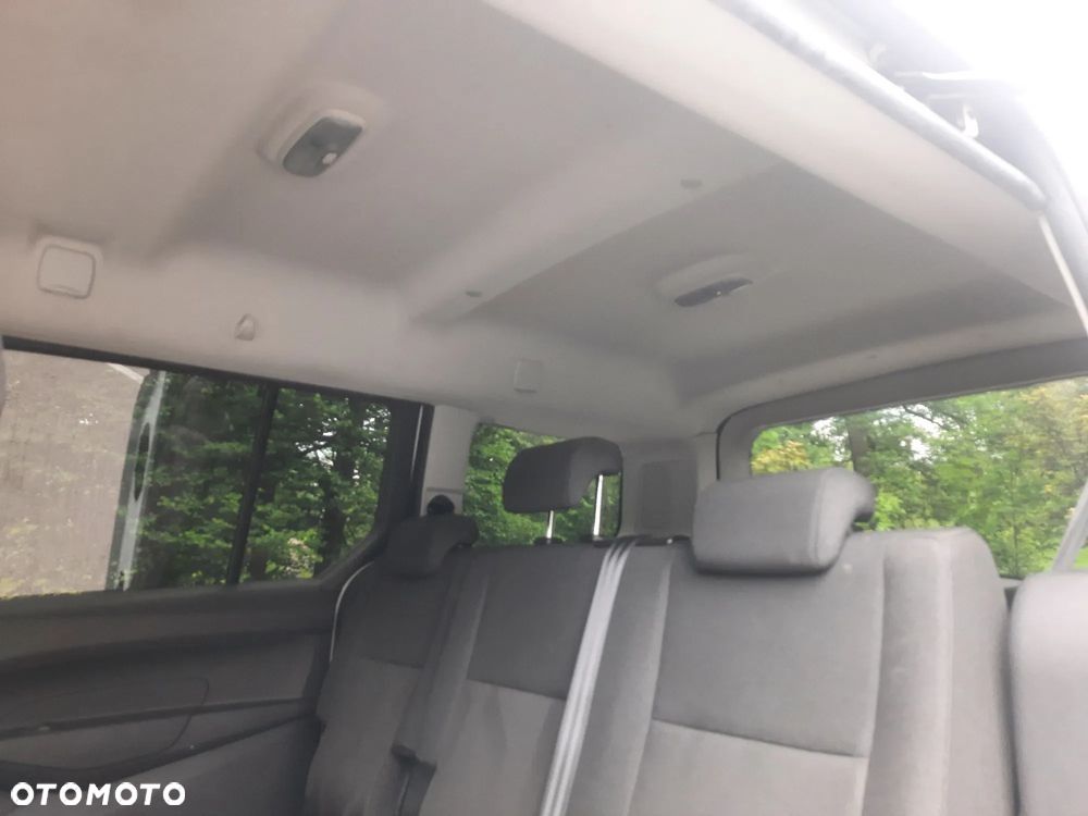 Ford Tourneo Connect Grand - 20