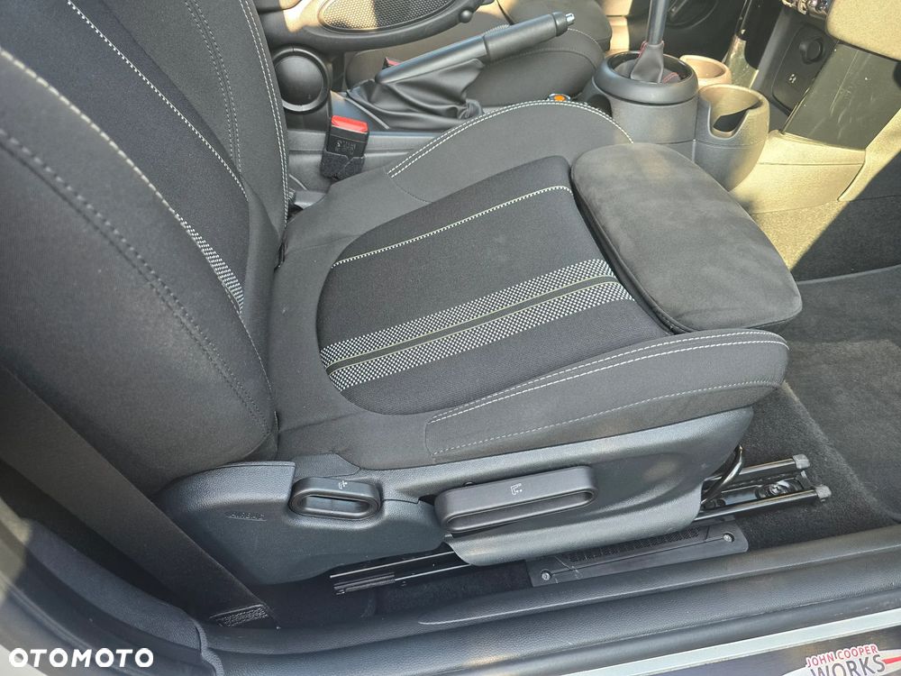 MINI John Cooper Works Essential Trim - 23