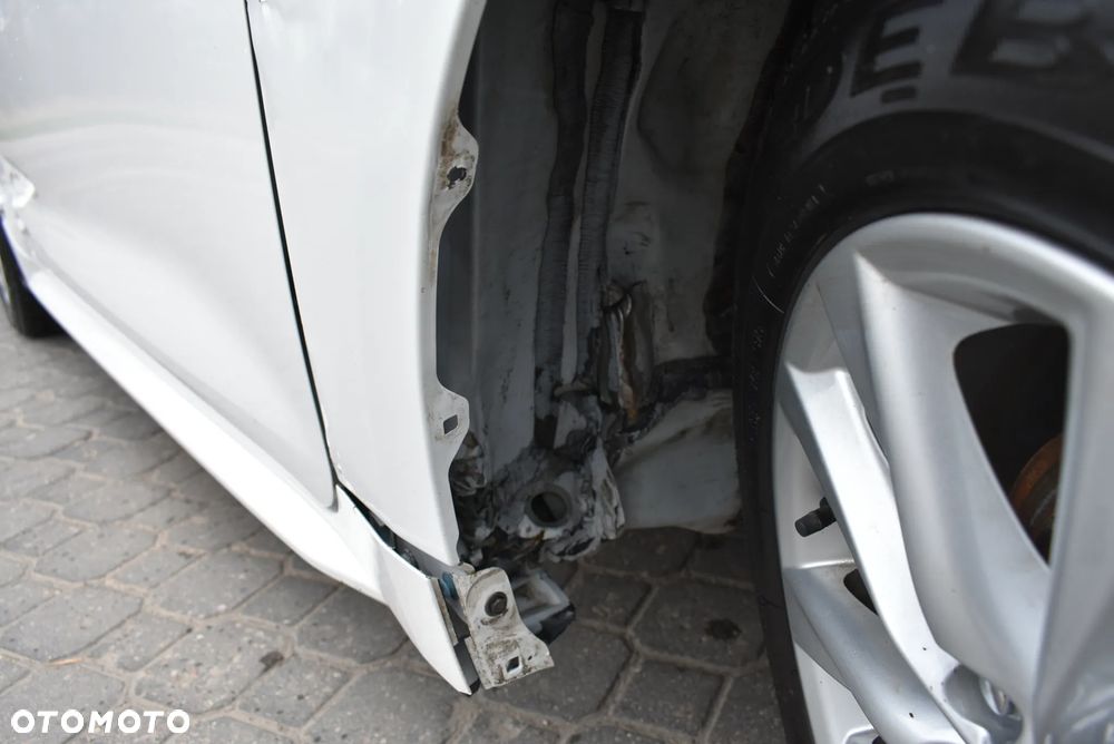 Toyota Corolla 1.8 Hybrid Comfort - 6