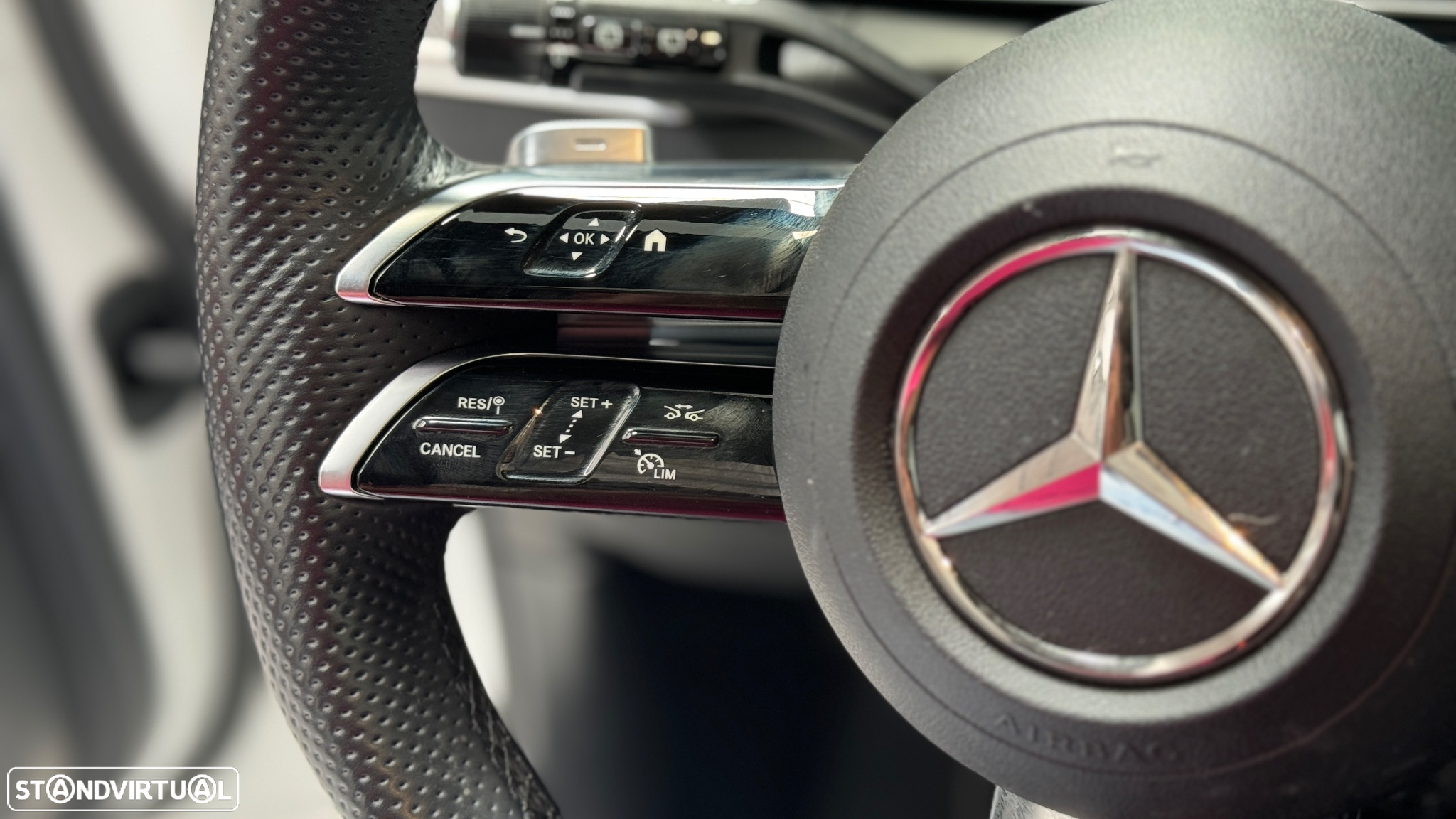 Mercedes-Benz GLC 300 de 4Matic - 36
