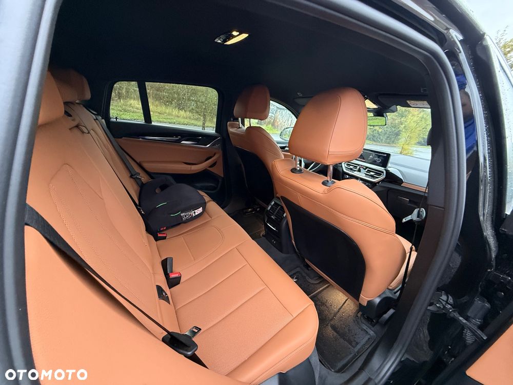 BMW X4 - 10