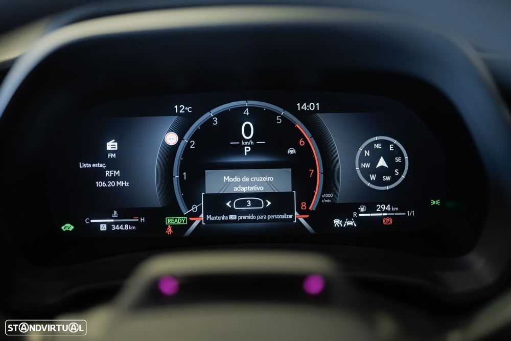 Lexus LBX Emotion - 29