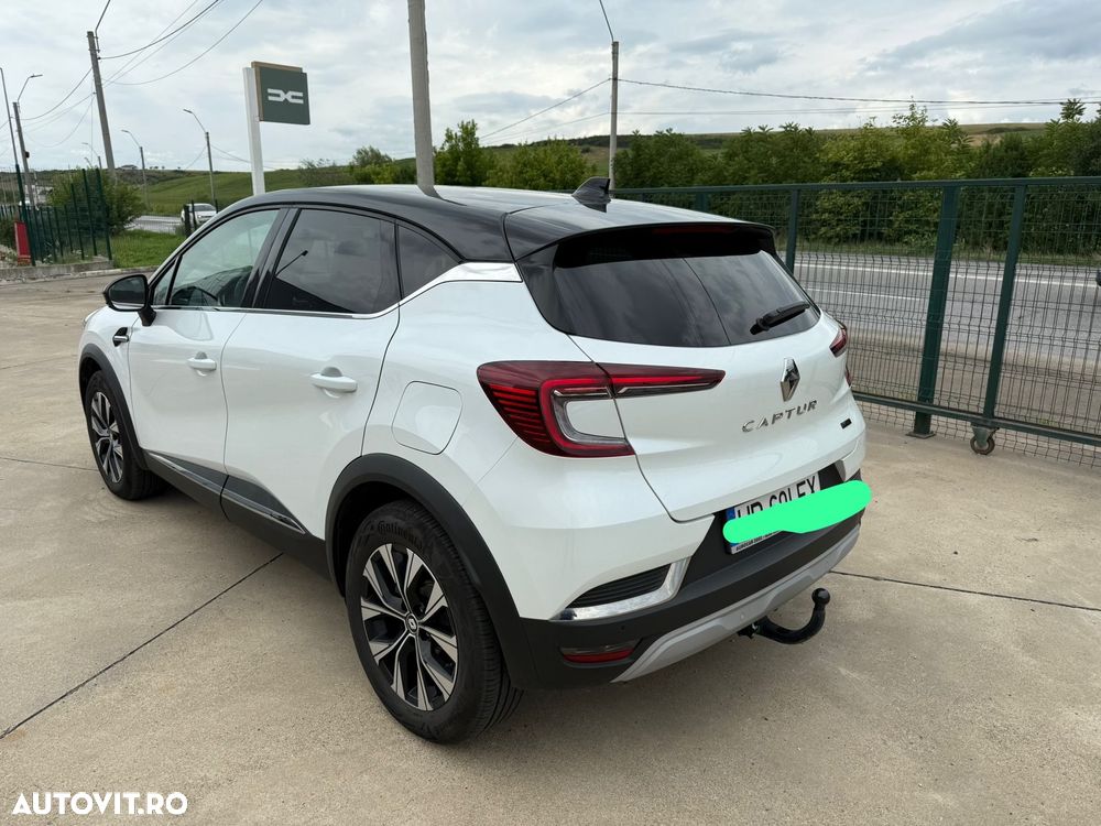 Renault Captur E-Tech PHEV 160 Techno - 3