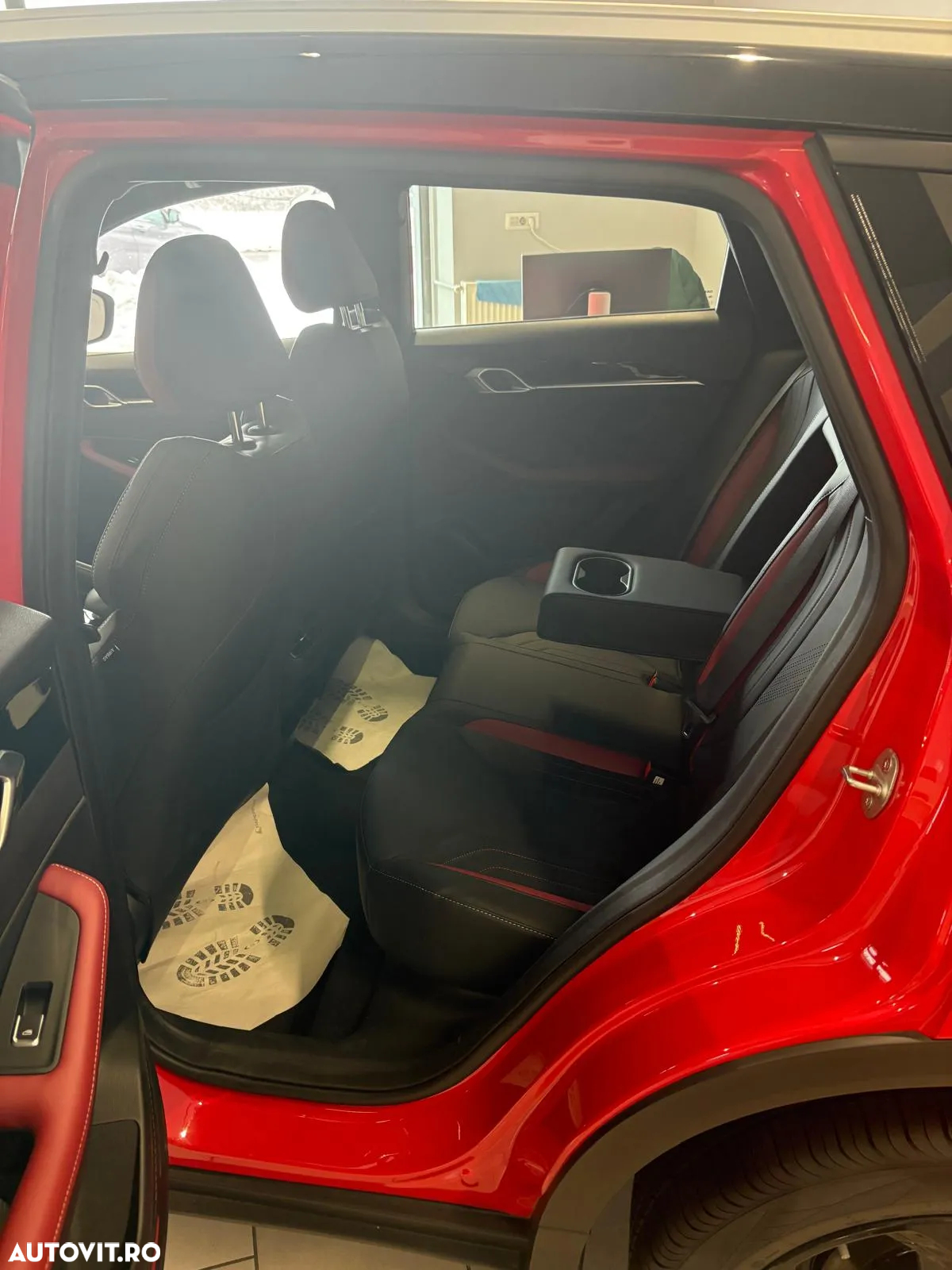 Geely Coolray - 13