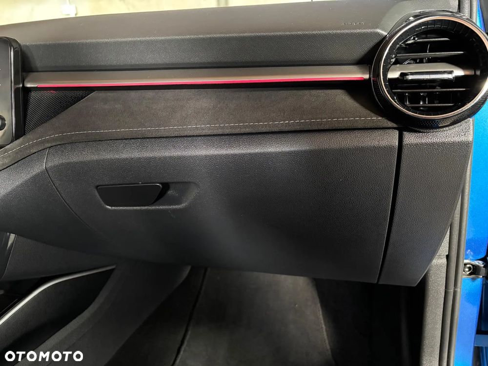 Skoda Fabia 1.0 TSI Monte Carlo - 38