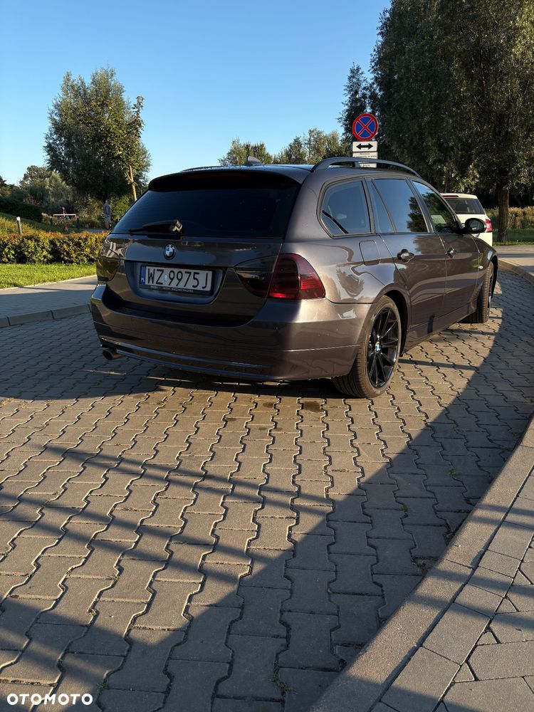 BMW Seria 3 320d DPF - 4