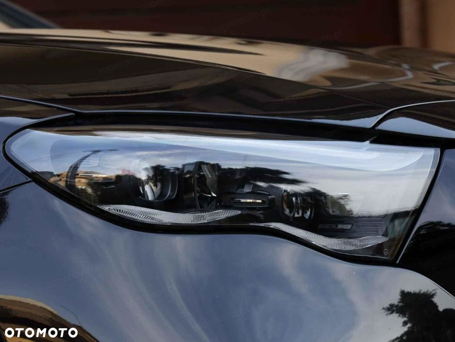 Mercedes-Benz Klasa E - 11