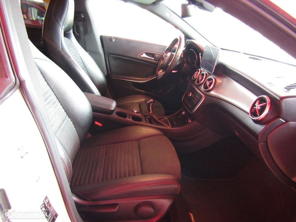 Mercedes-Benz CLA 200 d 7G-DCT AMG Line - 5