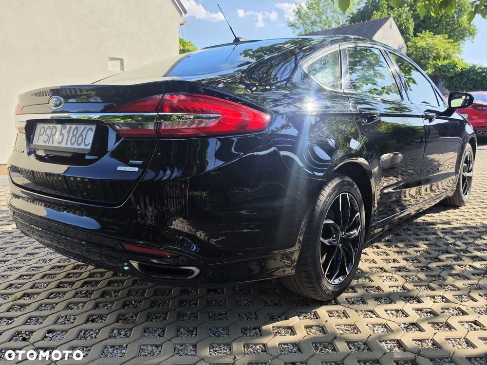 Ford Fusion - 6