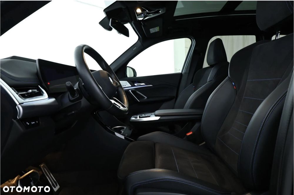 BMW X1 xDrive23d M Sportpaket - 10