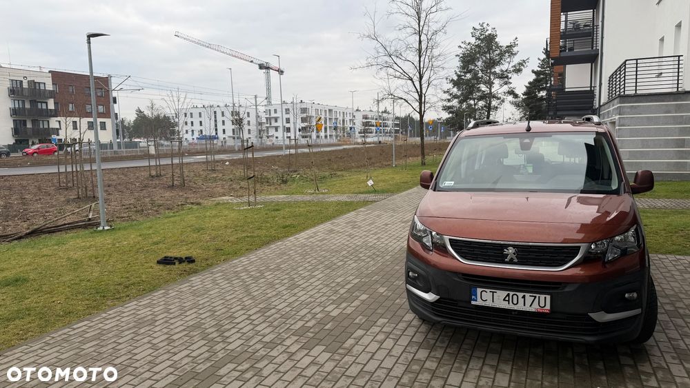 Peugeot Rifter - 16