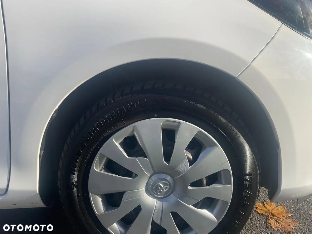 Toyota Yaris 1.5 Life - 5