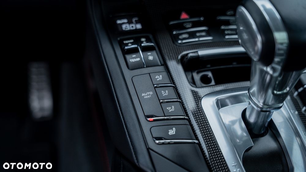 Porsche Cayenne GTS - 23