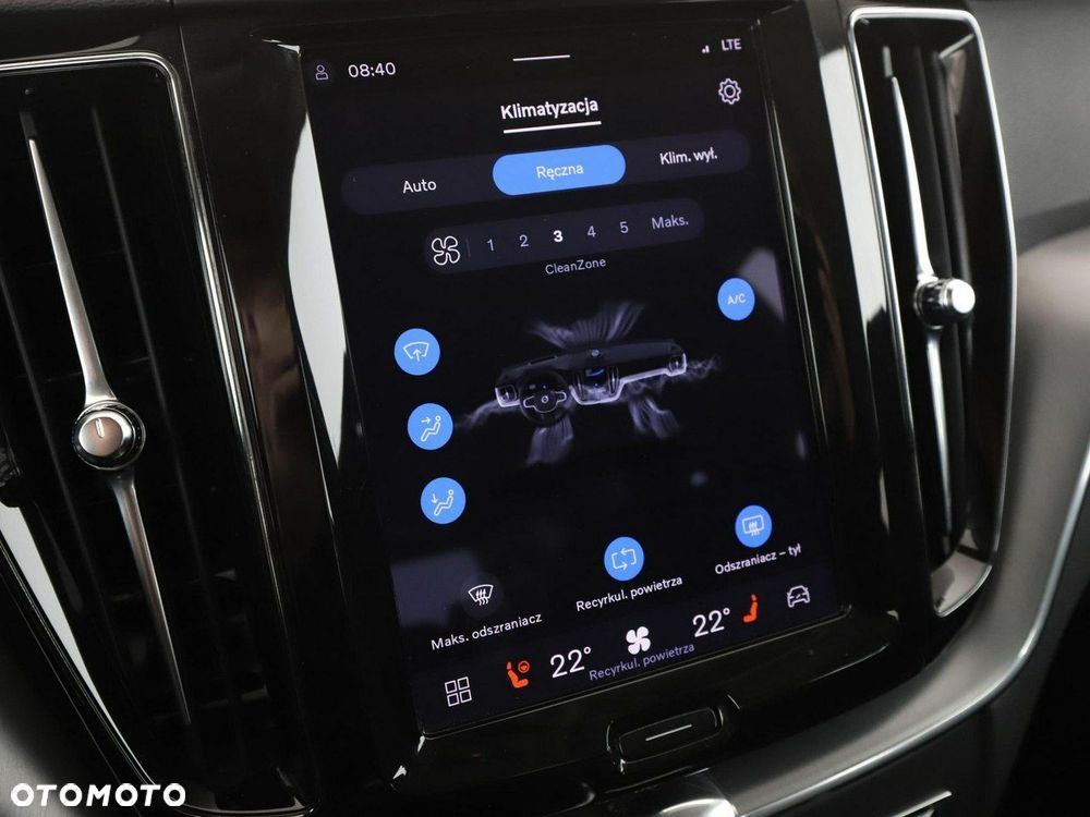 Volvo XC 60 B4 D Geartronic Momentum Pro - 27