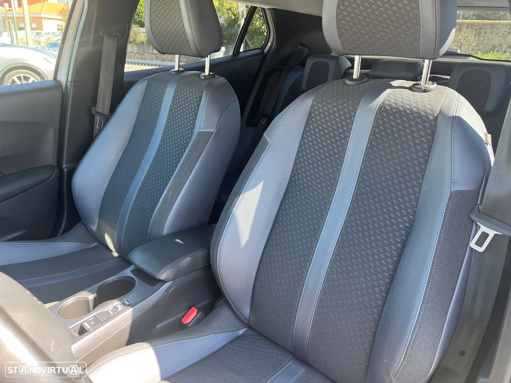 Peugeot 2008 1.5 BlueHDi Allure EAT8 - 9