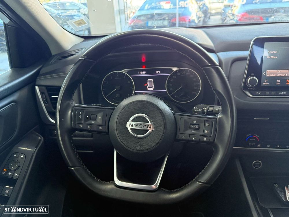 Nissan Qashqai 1.3 DIG-T N-Connecta - 10
