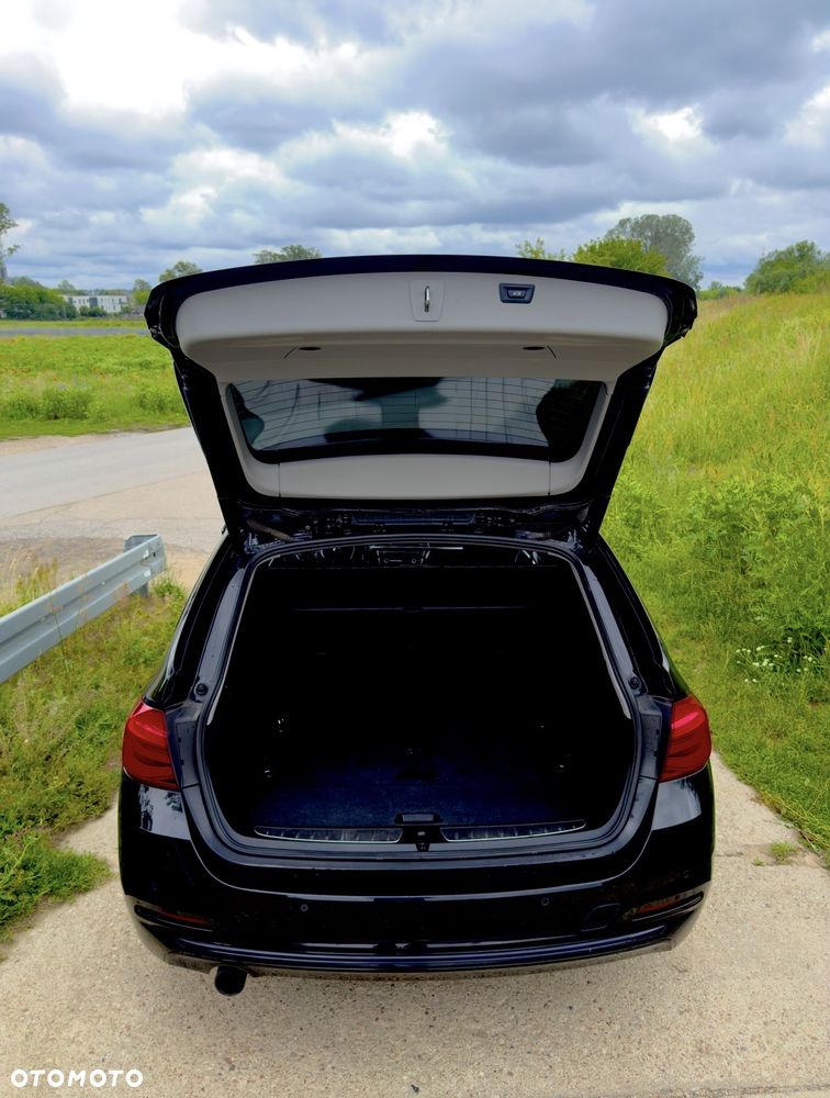 BMW Seria 3 318i Sport Line - 4