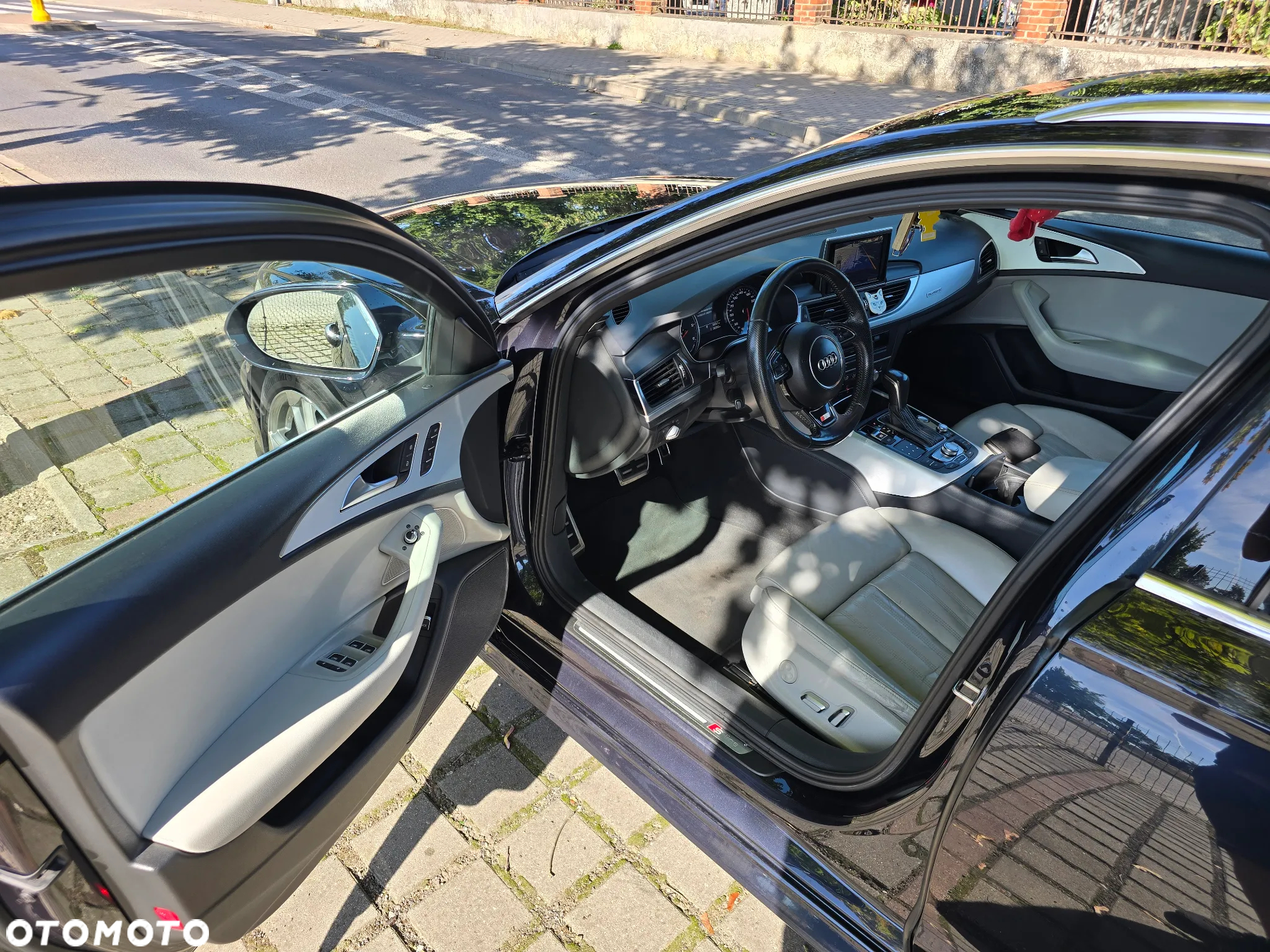Audi A6 - 12