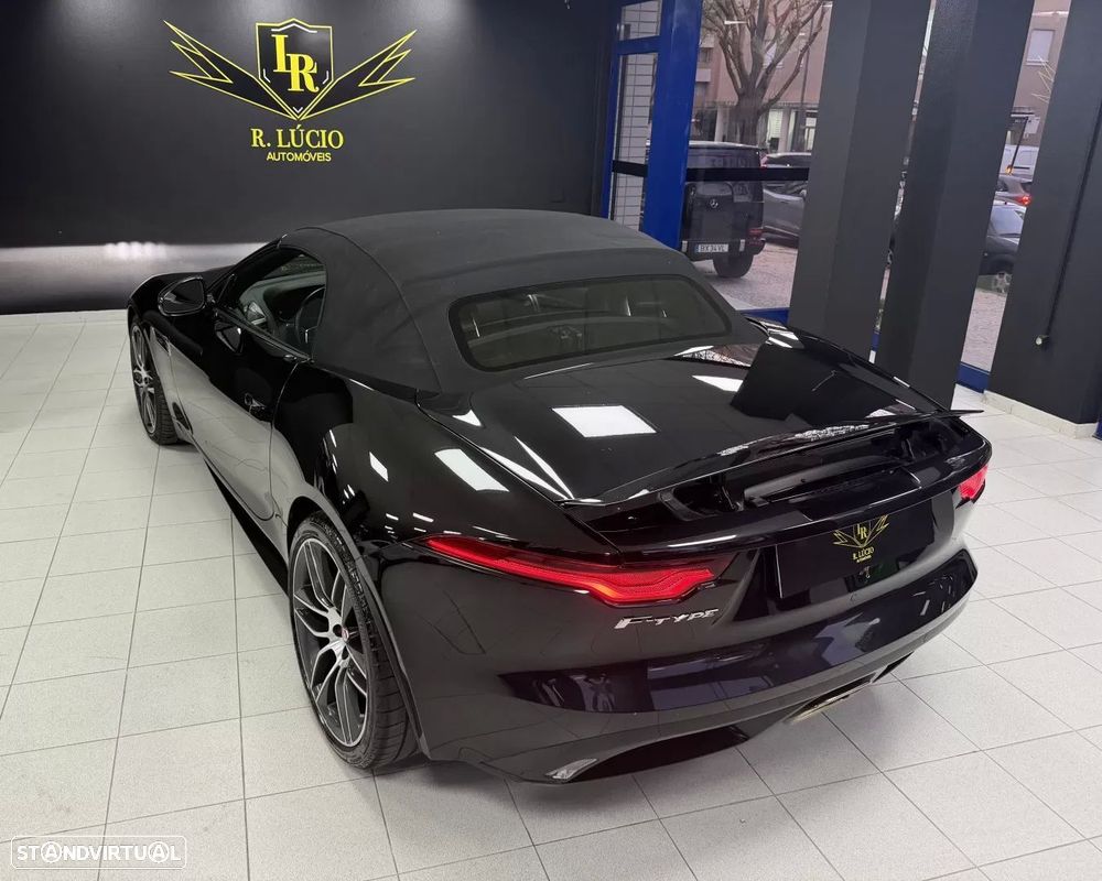Jaguar F-Type 2.0 i4 R-Dynamic Black - 24