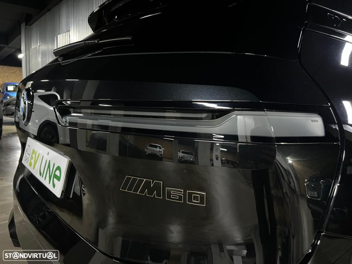 BMW iX M60 - 23