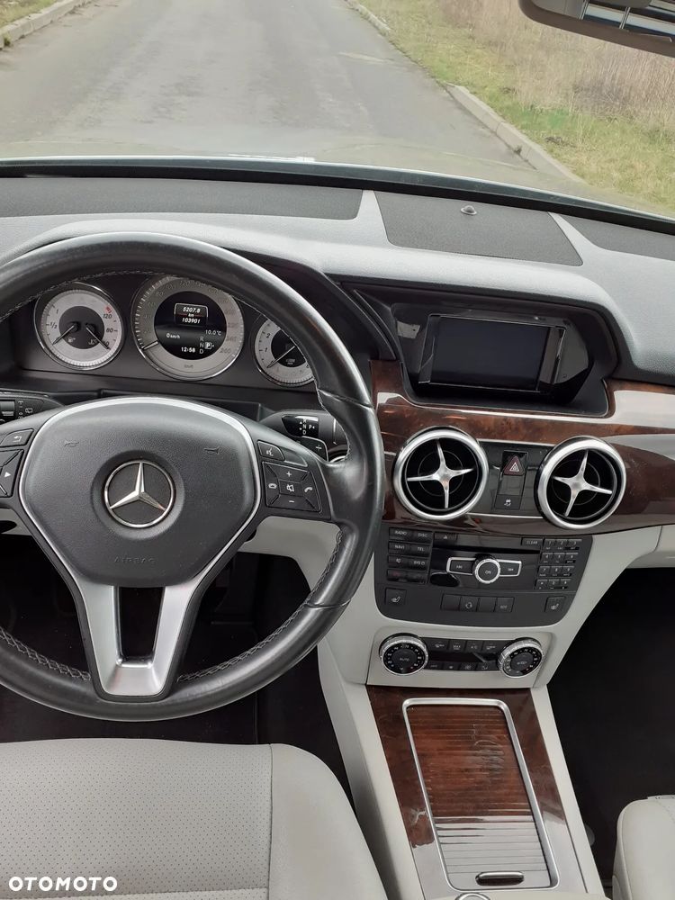 Mercedes-Benz GLK - 14
