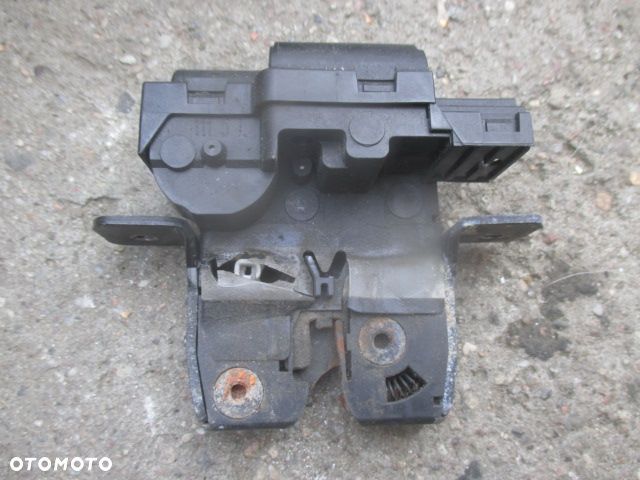 LAGUNA 2 II zamek klapy kombi - 1