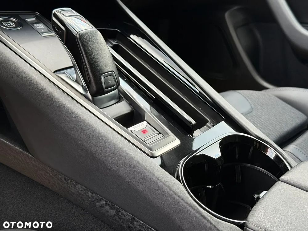 Peugeot 508 2.0 BlueHDi Allure S&S EAT8 - 31
