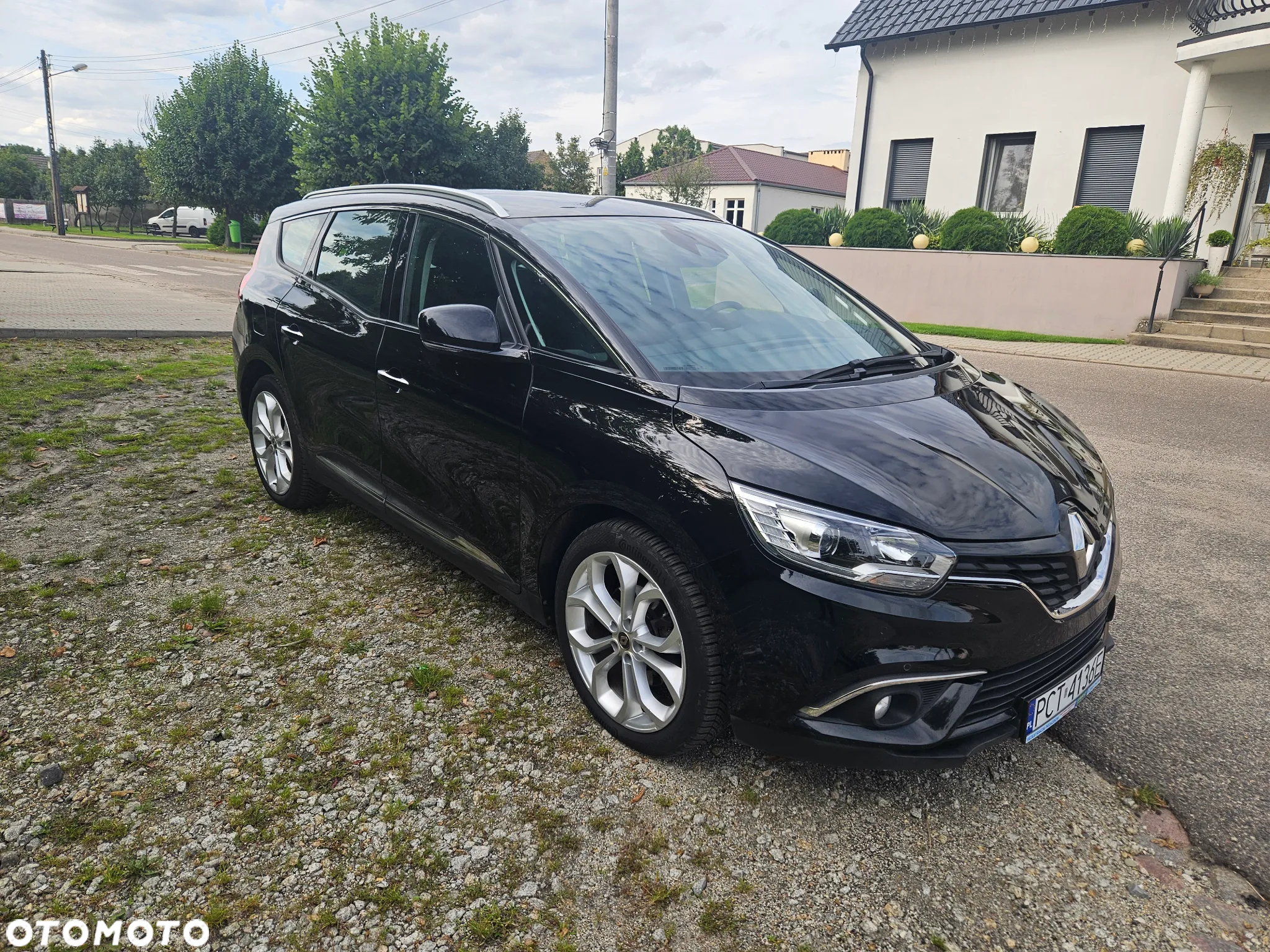 Renault Grand Scenic BLUE dCi 120 LIMITED - 3
