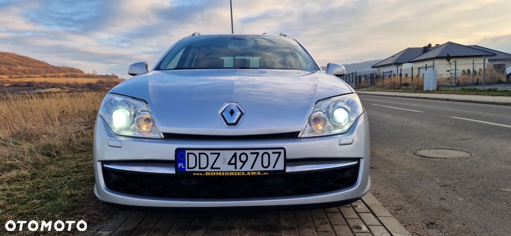 Renault Laguna 3.0 dCi V6 Initiale - 5
