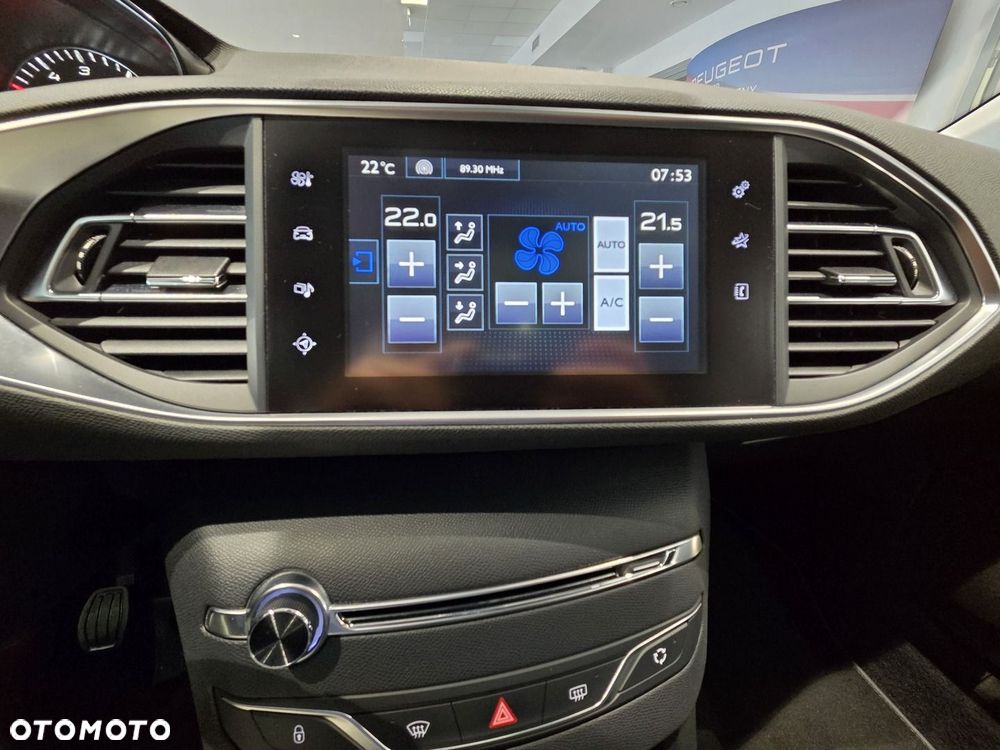 Peugeot 308 1.6 e-HDi Allure S&S - 25