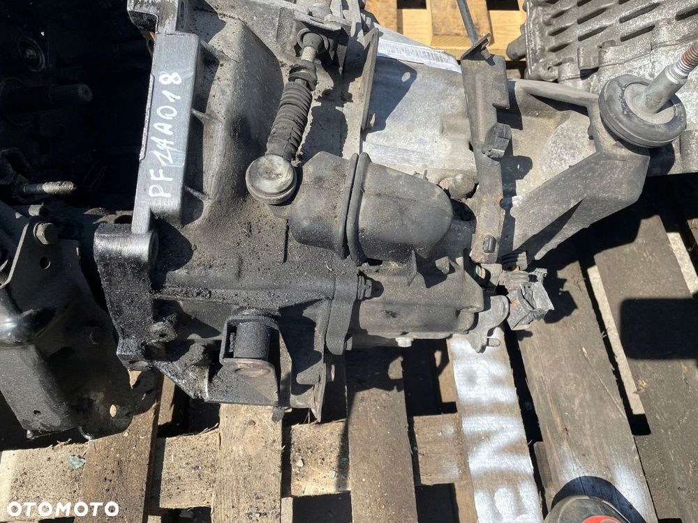 renault master II 2.5 d skrzynia biegów manualna kod- PF1 AA 018 - 3