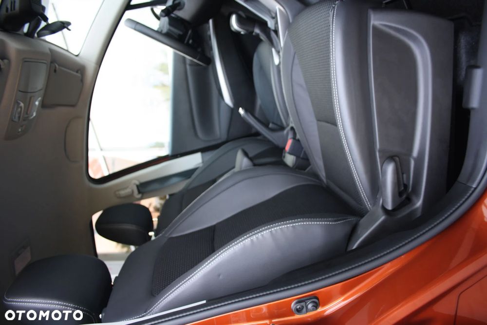 Suzuki SX4 S-Cross - 24