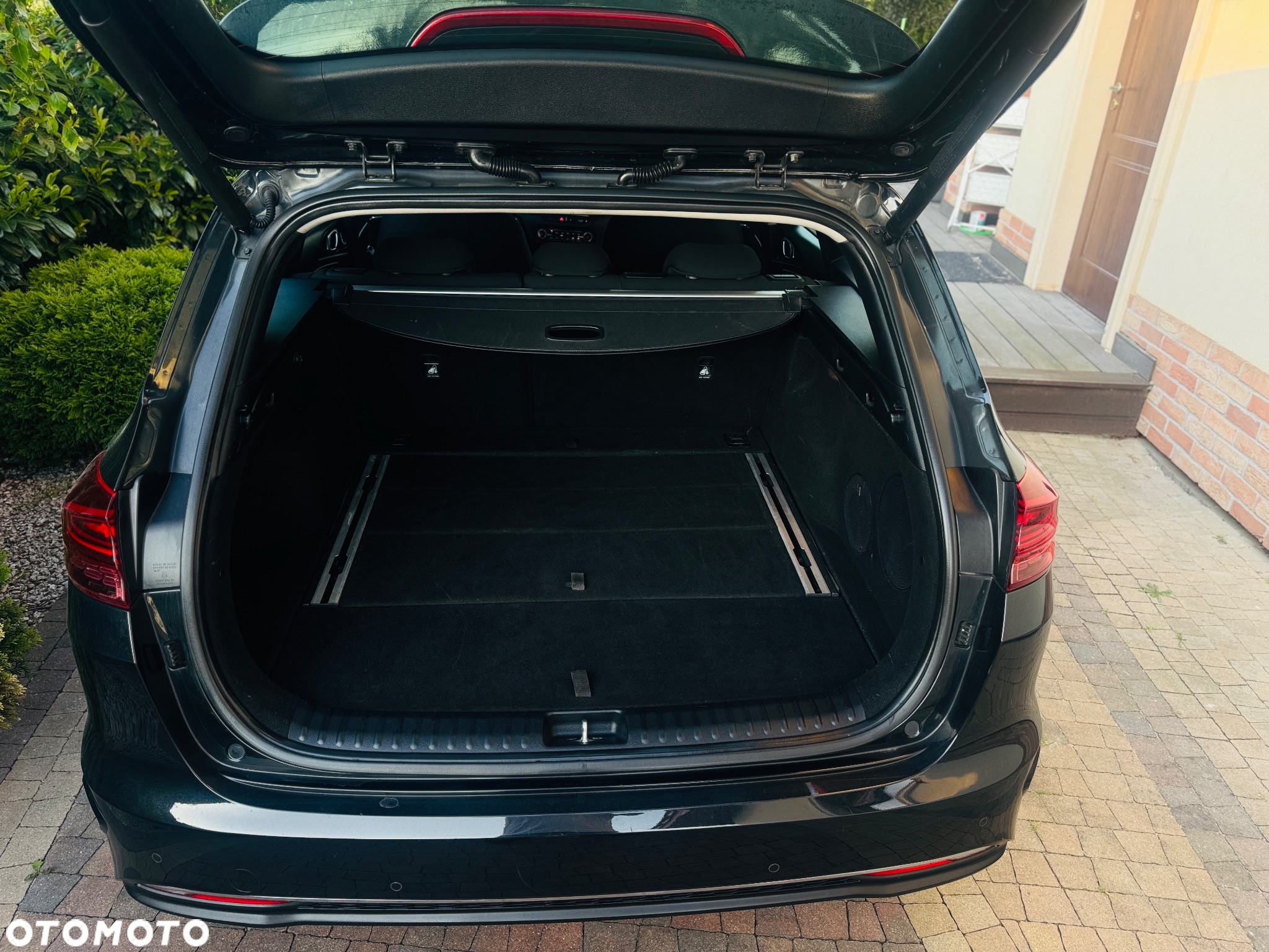 Kia Ceed SW 1.6 CRDi DCT Platinum Edition - 17