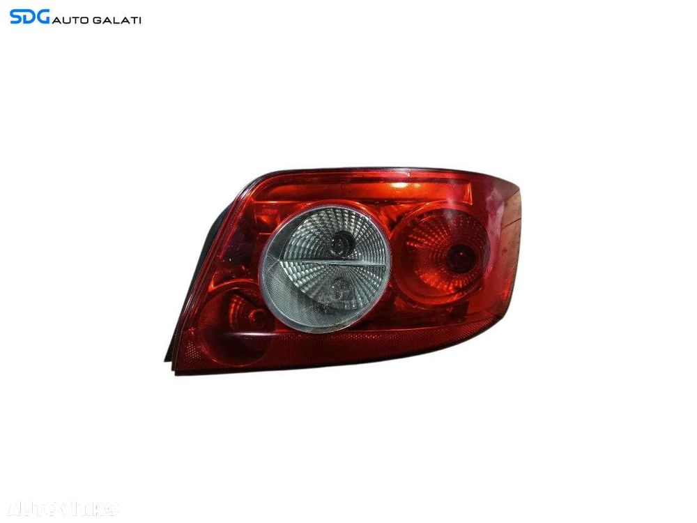 Stop Lampa Tripla Dreapta Renault Megane 2 Cabrio 2002 - 2008 Cod 8200142687 [LR2145] - 1