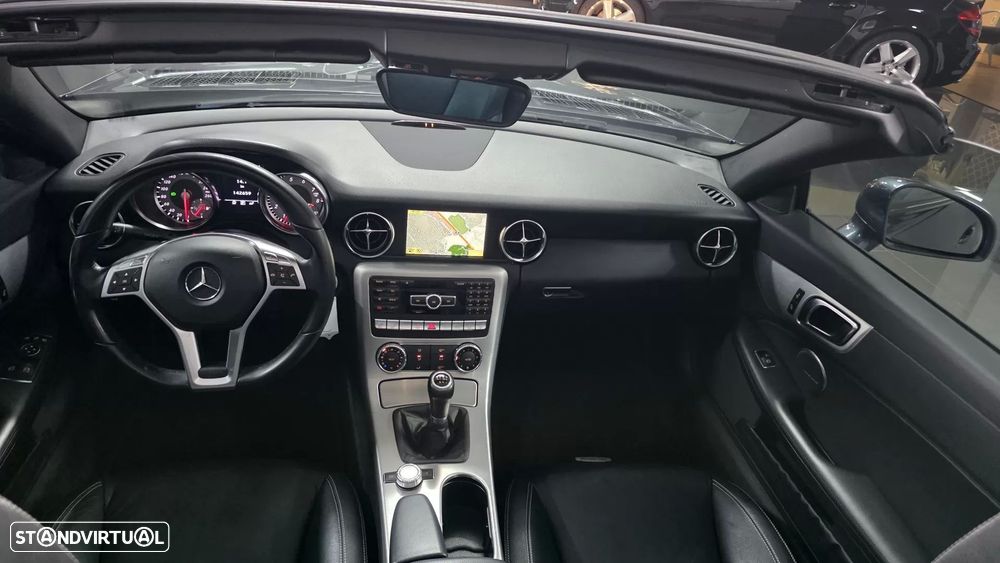 Mercedes-Benz SLK 200 (BlueEFFICIENCY) - 9