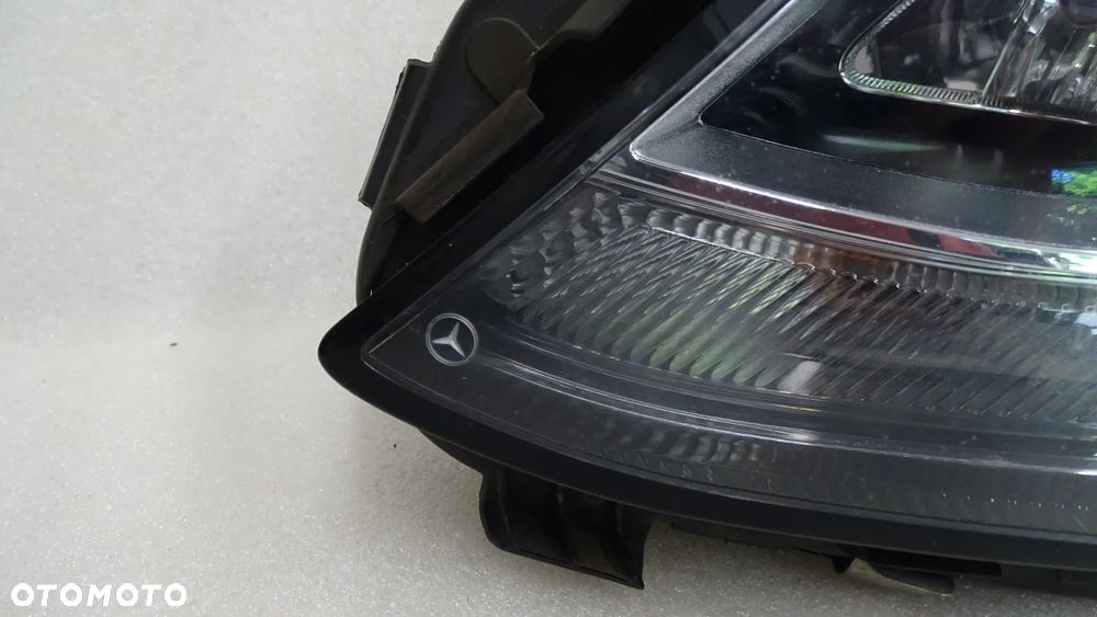 MERCEDES C-KLASA W205 - lampa przednia lewa - 4