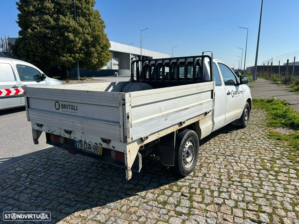 Toyota HILUX - 3
