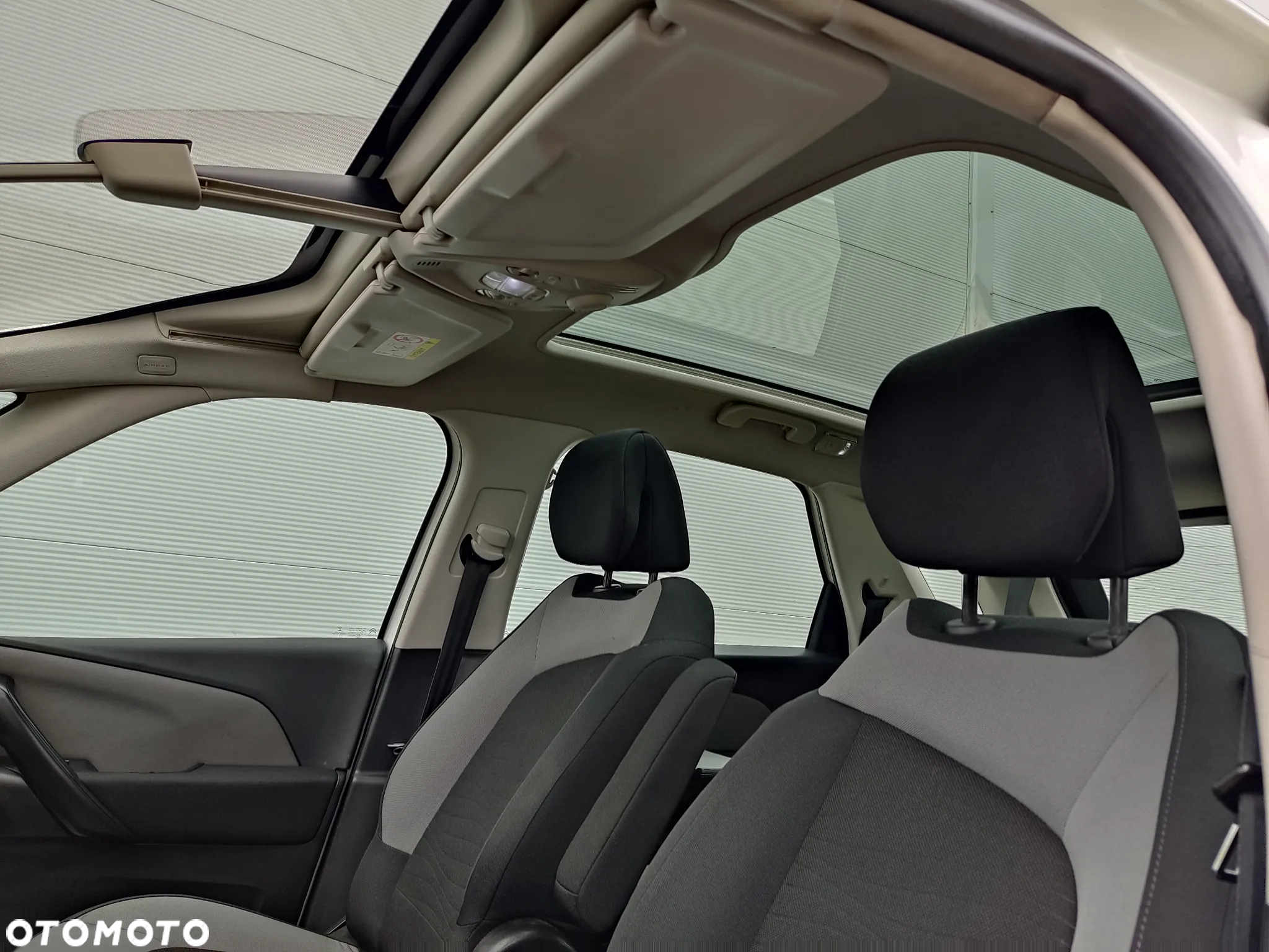 Citroën C4 Picasso 2.0 BlueHDi Intensive - 33
