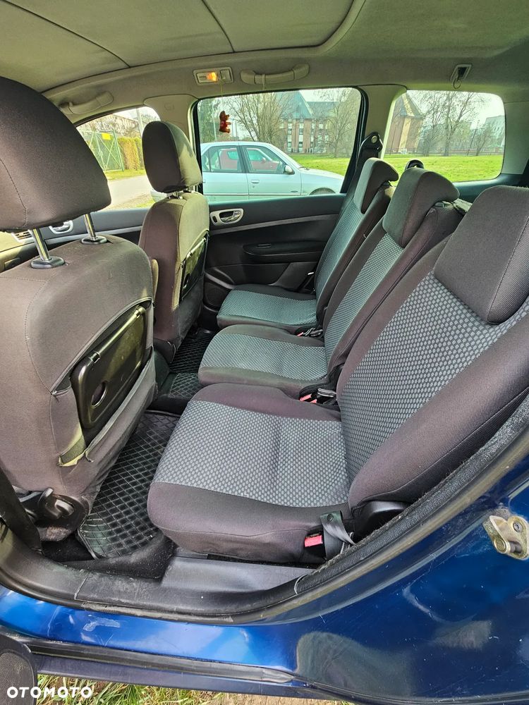 Peugeot 307 2.0 - 22