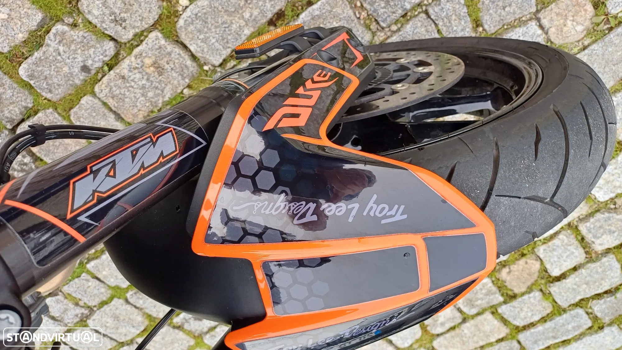 KTM Duke 790 Duke - 8