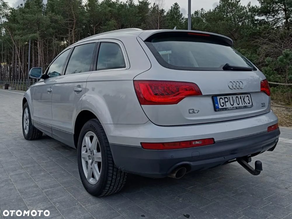 Audi Q7 - 4