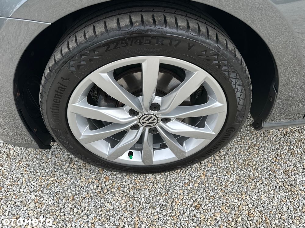 Volkswagen Golf Variant 1.5 TSI ACT OPF BlueMotion Highline - 39