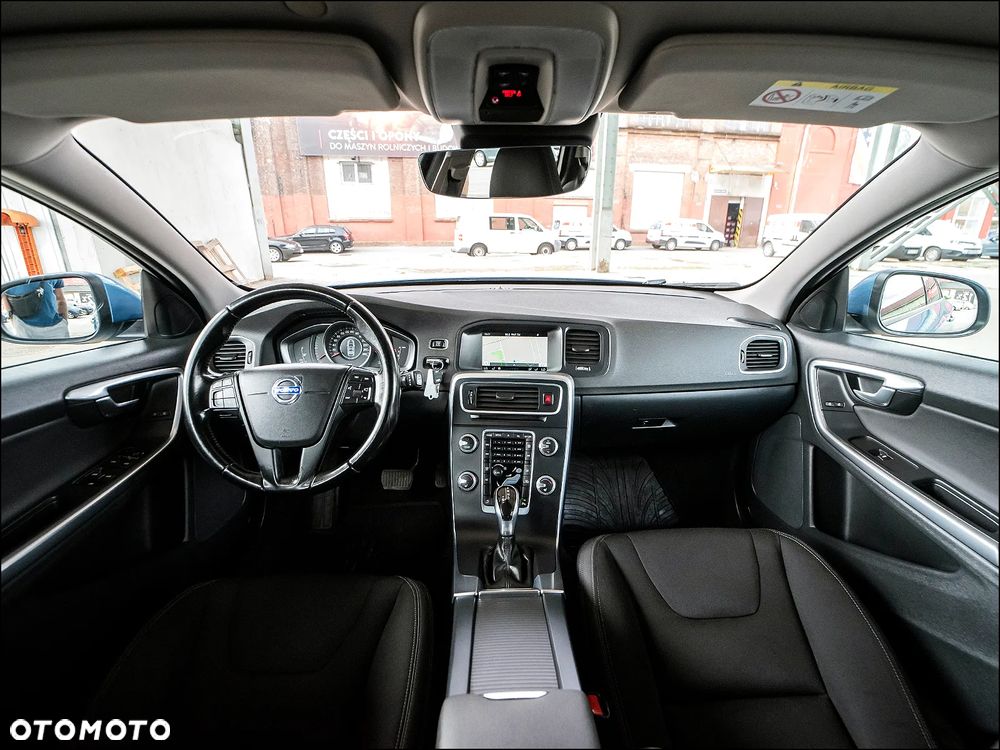Volvo V60 D3 Geartronic Business Edition - 15